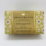 『Hallmark Crafters  & Co. TRIPLE MILLED NATURAL SOAP KIT HONEYSUCKLE』の画像
