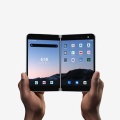 【画像】iPhone Duo（折りたたみ）の折り目…ヤバすぎるｗｗｗｗｗｗｗｗ