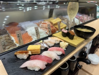 【京都】駅直結のお手軽立ち食い寿司　～江戸前寿司 魚がし日本一 京都ポルタ亰店