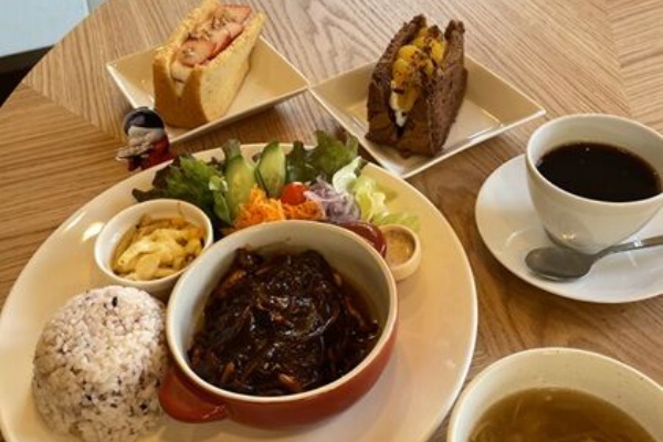 あっちこっち ここdeランチ - 福山北部