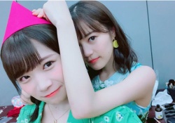 【神ブログ】このメンツ凄すぎww 秋元真夏の最新ブログ、登場メンバー豪華で可愛すぎるwwwww