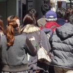 レジに並んでたらババアが「私先いいですか？」とか平気な顔して聞いてきてワロタｗｗｗ