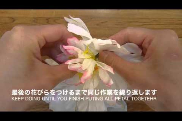お花の髪飾りの作り方 Mitsubachi ぶんぶん