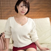 めい(31)【素人熟女図鑑】