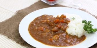 【恋冷め】彼氏にカレーを作って出したら「ふ！つ！う！は！！！右側にルーだろ！！常識ないな！」と怒り出した