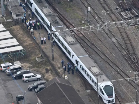 東武日光線・新鹿沼駅スペーシアX事故の原因はなぜ？死亡した作業員4人の勤務先会社はどこ・責任者は誰で何者？動画映像の公開、見張り員の連携不全疑いと会見まとめ