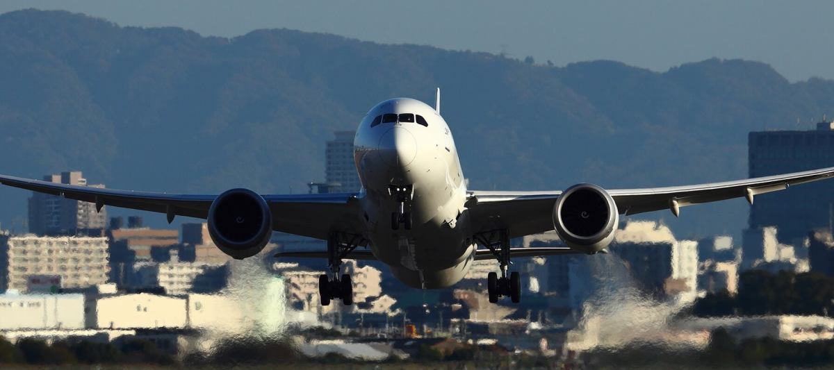 2月10日宮崎からの帰り伊丹空港展望台にて撮影しました カメラマン金田秀則の写真撮影 飛行機編