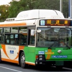 東京都「バス運転手の離職を防ぐために、1人あたり年12万円を事業者に支給する😤」