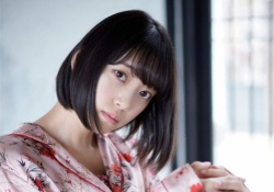 【グッズ】乃木坂４６スタジャンが10,800円！　お前ら買うんか？？【乃木坂46】