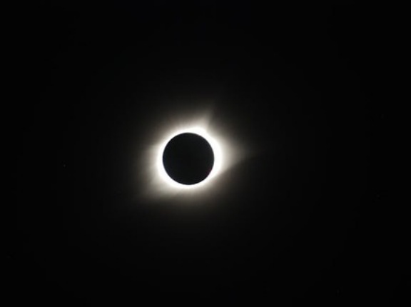 【朗報】たった100光年先に地球によく似た惑星が見つかる