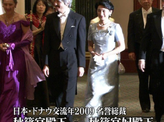 紀子さま専属デザイナーは西田武生氏