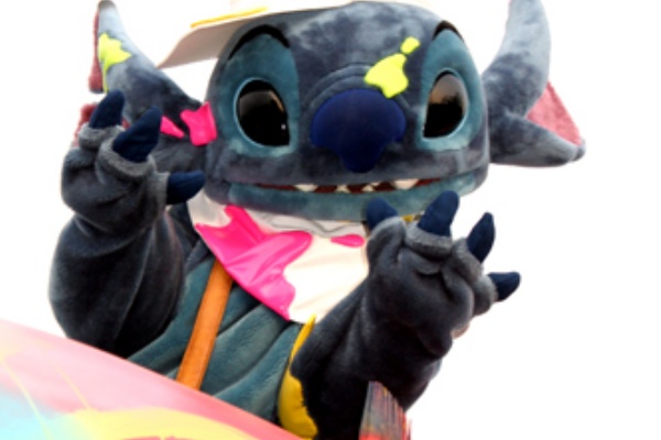 リロアンドスティッチのフリフリ大騒動のフリフリ オハナ バッシュに出演中のスティッチの画像 ディズニーリゾート ハワイ 海外旅行 映画 童話 大好きです