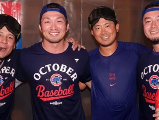 鈴木誠也＆今永がシャンパンファイト！カブス5年ぶりプレーオフ進出決定
