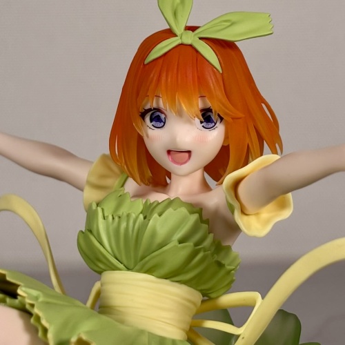 【フィギュアレビュー】TVスペシャルアニメ「五等分の花嫁∽」 Bloo-me!ー中野四葉ー