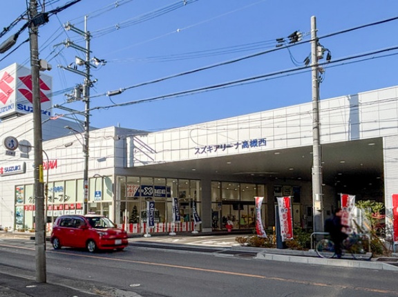 下田部町の「スズキアリーナ高槻西」に中古車展示場ができてる