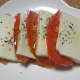 『塩豆腐でトマトとモッツァレラのカプレーゼ風』の画像