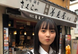 これは神スポの予感？ 遠藤さくら、「さくらの夢見屋」前でお団子を頬張るぐうかわ画像ｗｗｗｗｗ