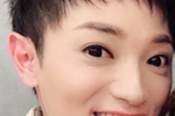 青山ひかる 黒い魔蝶 それでも良かった 命があると 18 この1年 おさらい月 第13弾 いつも心に詞 うた を置いて あの歌手 あのartistに Virtual書き下ろ詞