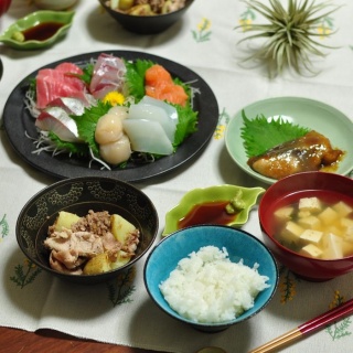 井上かなえオフィシャルブログ 「母ちゃんちの晩御飯とどたばた日記」