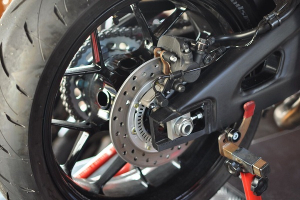 いくゾ～ やるゾ～ がんばる象