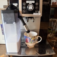 【沖縄】雨の日でも楽しめる日本一豪華なカフェラウンジ　～Fullcafe château