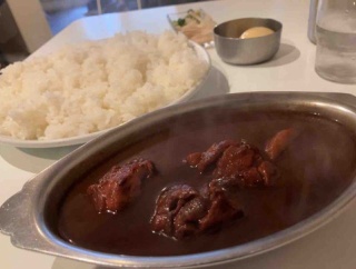 動いてないから汗をかきたかったのよ　カレーの店 ボンベイ 本店