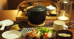 お疲れ気味のここ最近。冷凍庫の美味しいものに助けられています。
