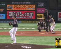 【ソフトバンク対阪神オープン戦】7回表 阪神・上本のソロホームランで1点を返す！！