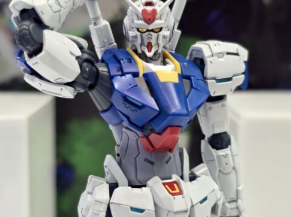 新ガンダム主役機、意外とかわいい目をしている…