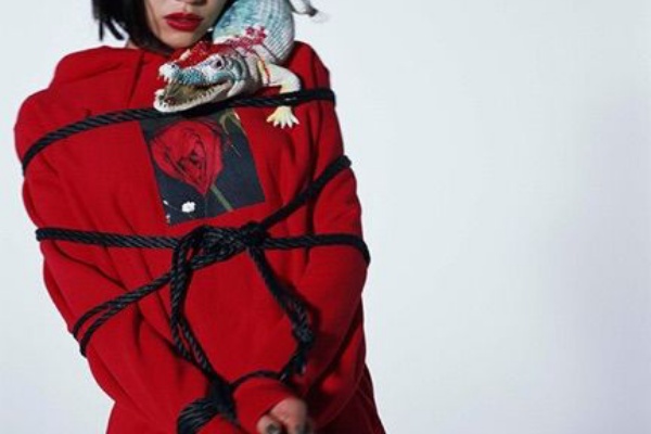 Supreme Freak 16年10月