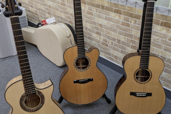 貴重 ARS Guitar 信濃楽器製作所製 鉄弦ギター 鉄線ギター 歌謡ギター Yokoo Shunsuke 横尾俊佑 POEM/C 630mm | ギター・バイオリン