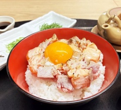 池袋東武「海鮮魚力」で「海鮮炙りハンバーグまぶし」を食す【池袋ハンバーグEXPO】