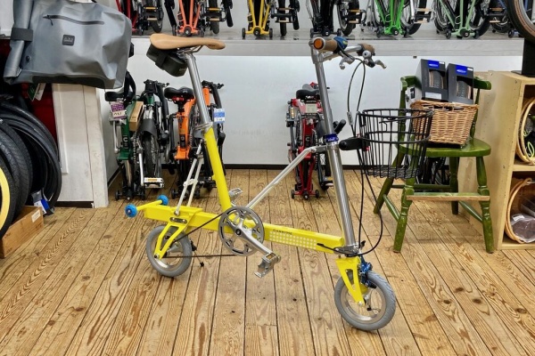 【CarryMe】カスタムピンク(譲渡証明書,ライト,チェーン,空気ポンプ付) LORO CYCLE WORKS - CARRYME Lab