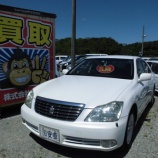 『クラウン・ステップワゴンなど安い中古車２００台オーバー展示販売中(*^▽^*)激安軽自動車９万円～販売中。古くても安くてもまだまだ走れる中古車は沢山あります！』の画像