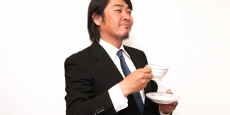 職場のリーダー「調子はどう？」俺「え？ああ、順調ですけど」リーダー「そっか。でね…」←聞いてもない話を延々と勝手に喋り始めるんだ…