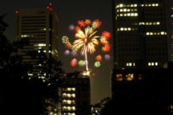 横浜から元気を 東日本震災復興祈念 第26回神奈川新聞花火大会 Enjoy Yokohama 横浜ブログ