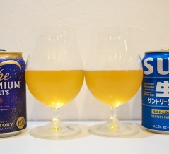 サントリー生ビールとザ・プレミアムモルツを飲み比べてみました。