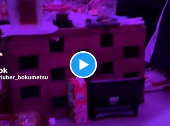 【炎上】登録者58万人YouTuber「雨来ズ。」そうた、六本木のバーで泥酔し女性にセクハラ疑惑→“お持ち帰り”できず土下座か…