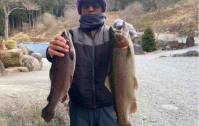 明日30日(土)・1日(日)はトラック放流！