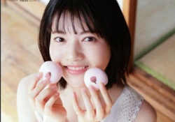 【画像】アイドルアイドルしてる林瑠奈ちゃんの画像ください