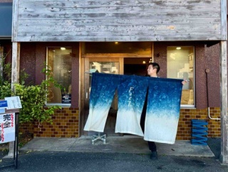 青梅「Ramen FeeL」にて数量限定 煮干しらぁ麺、冬限定お土産 FeeLの鶏白湯鍋スープ