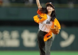 泥舟の日向坂、佐々木キャプテンだけ楽しそう