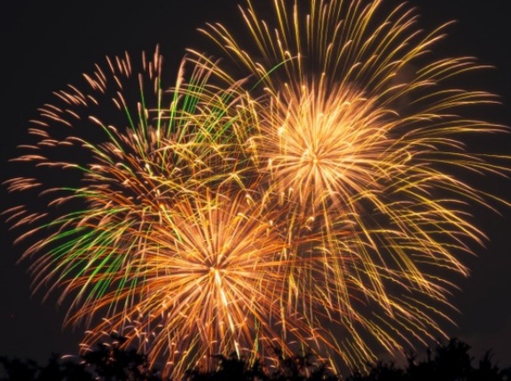 今年も花火で卒業をお祝い！『環水公園』で『Future希望の光 エール花火』と『環水公園スプリングエール』開催。3月14日。