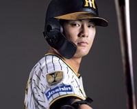 前川は足が遅いし肩も弱くて余程打たないと元取れない