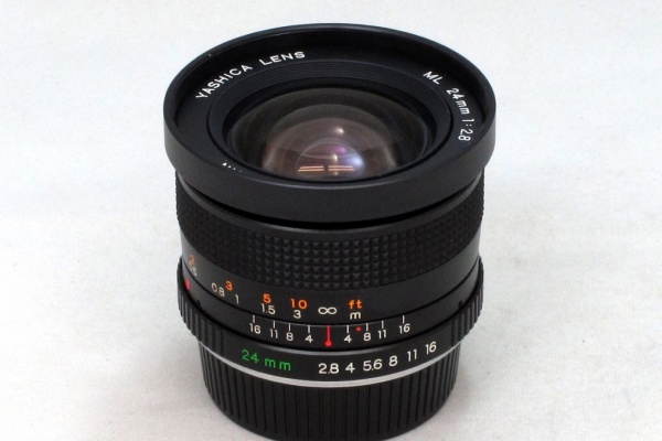 YASHICA ML 300mm F5.6Cと２倍テレコンバーター Yashica ML 300mm F5.6C Lens with Double Teleconverter, Used