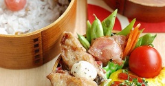 ぶりの竜田揚げ弁当【営業力】