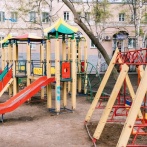 日本の公園で見かける◯◯禁止、ついには年齢制限も設けられる⋯