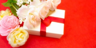 恋人時代、嫁の姉が再婚して子を産んだ際にはブランドの子供服を1万円分ほど贈った。しかし、自分たちに子供ができた時、持ってこられたのは古い玩具だけだった…