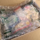 日本から届いた小包と兄妹姉妹