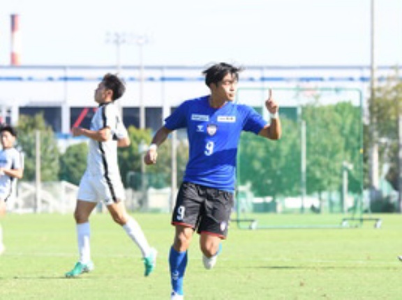 【サッカー部】公式戦連敗ストップで首位キープ！妹尾颯斗、末谷誓梧のゴールなど3得点 妹尾「勝つことが一番大事」
